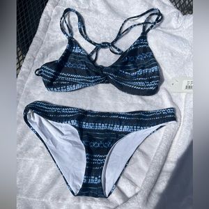 l*Space Midnight Caravan bikini top and bottom M and S.